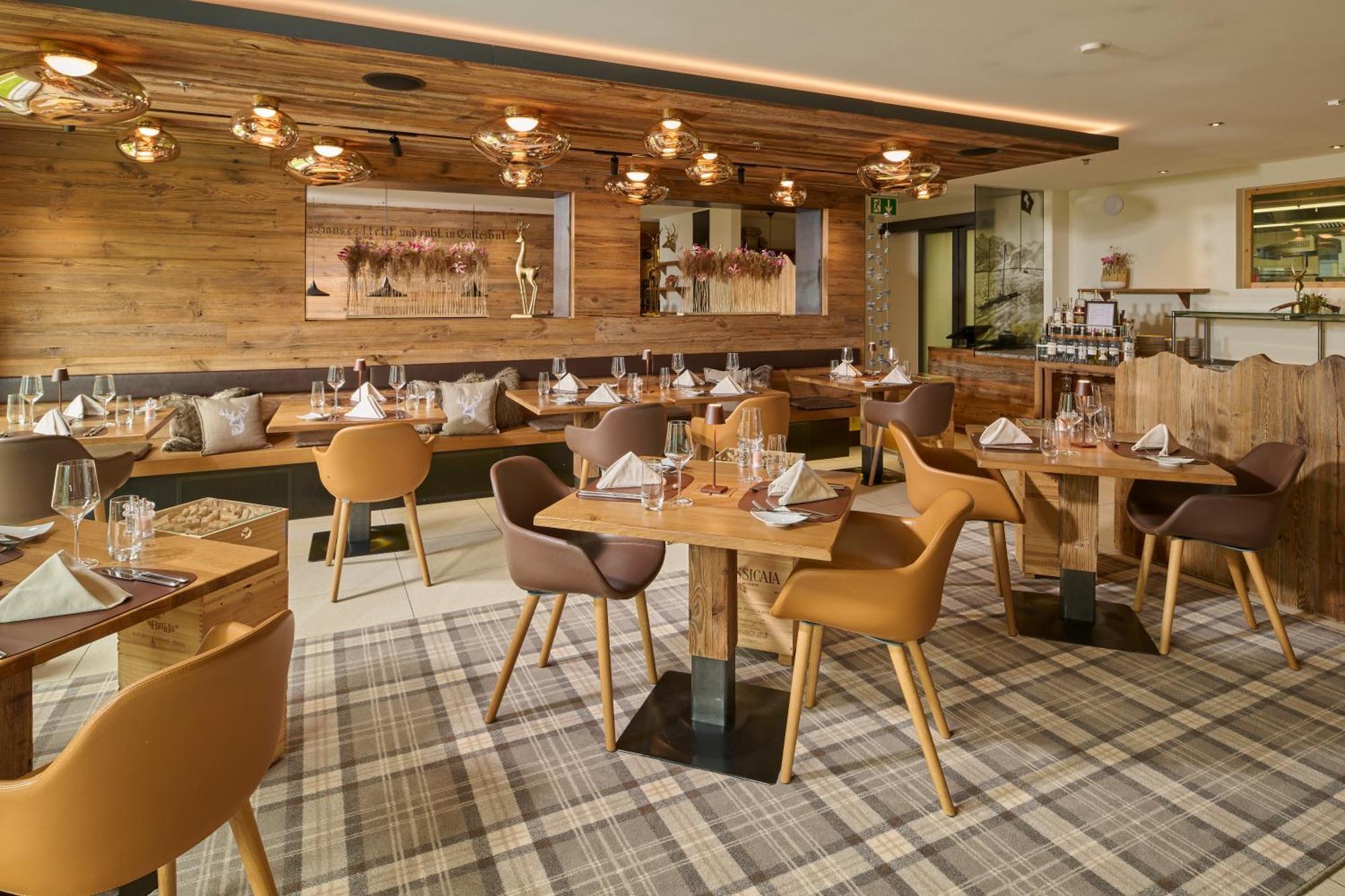 Aspen Alpine Lifestyle Hotel Гриндельвальд Экстерьер фото